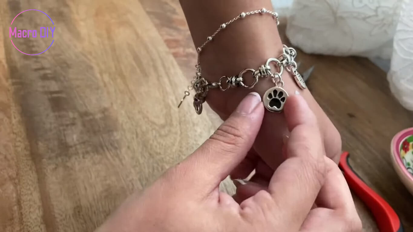 make your own charm bracelet
